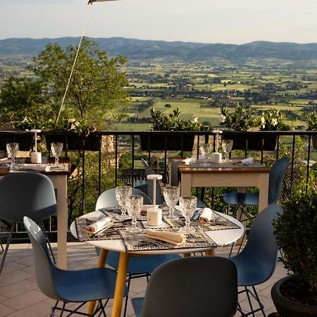 Hotel Posta Panoramic Assisi Esterno foto