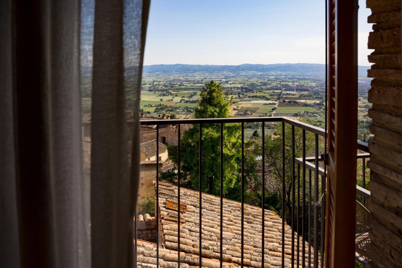 Hotel Posta Panoramic Assisi Esterno foto